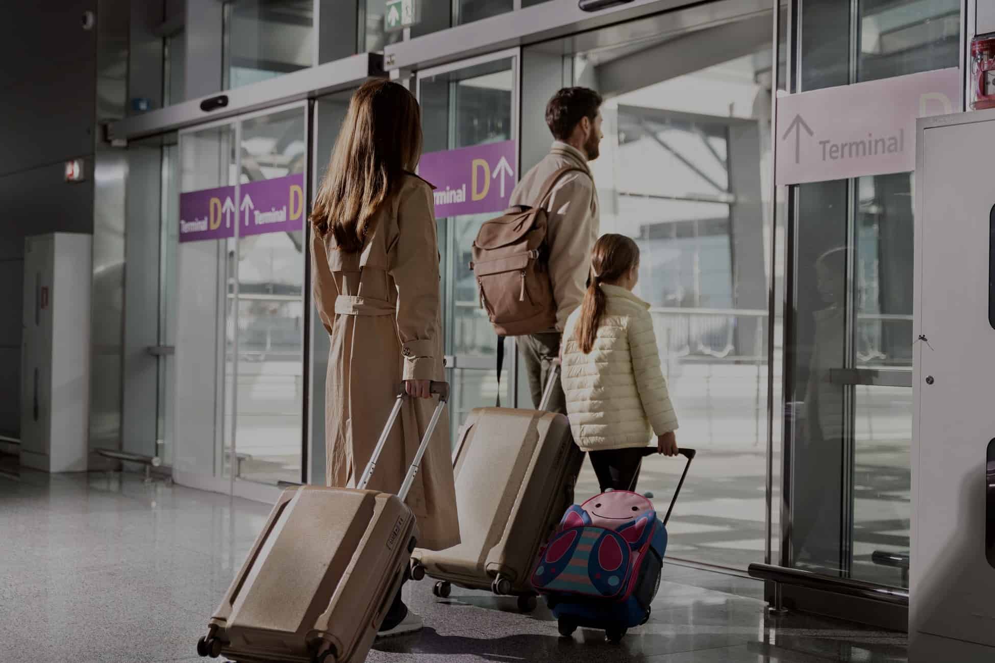 was-tun-gegen-flugangst-menschen-situation-flughafen